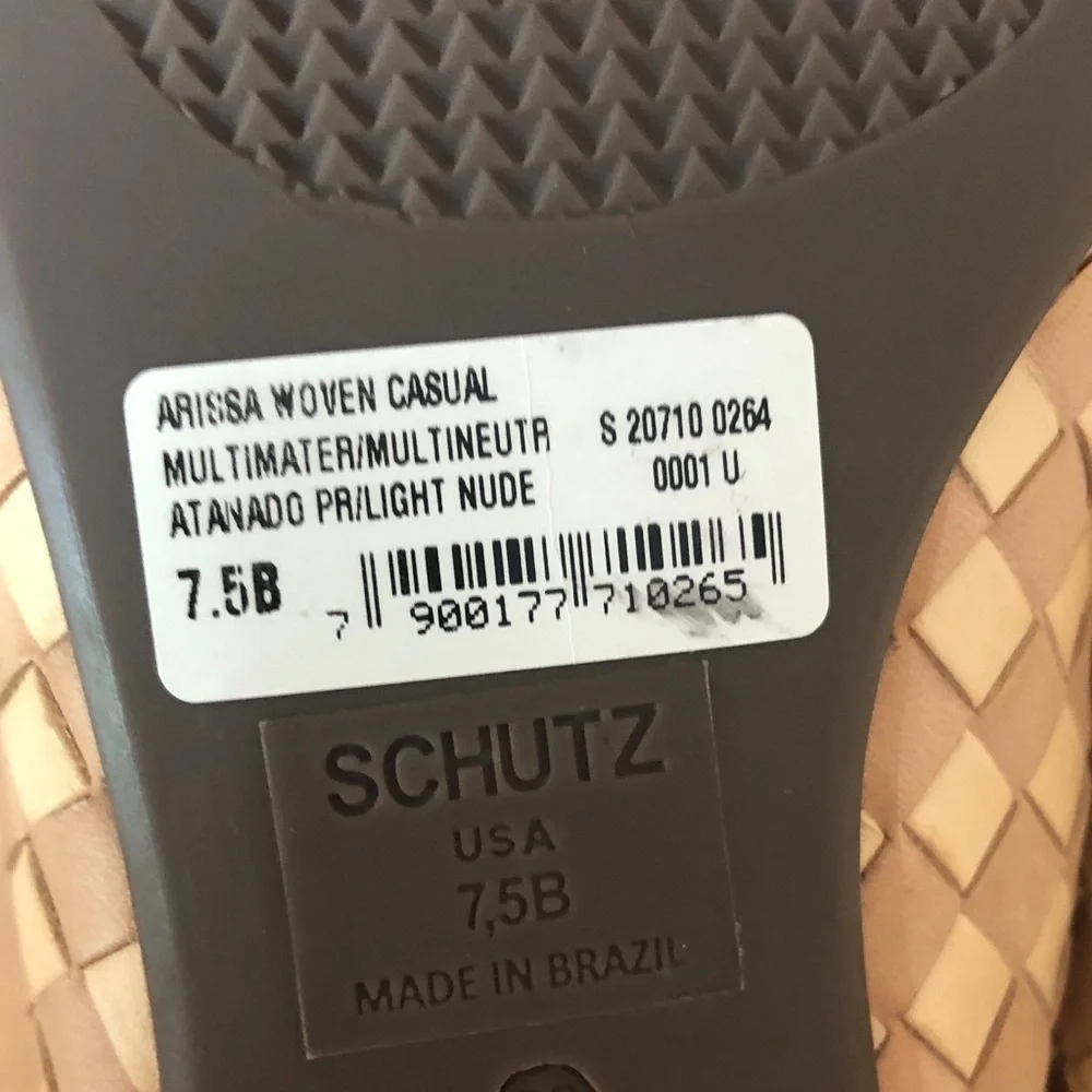 SCHUTZ new without